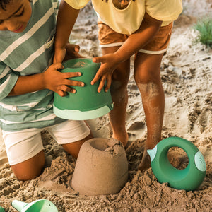 Bucki Bucket & Sand Sifter | Banana Blue